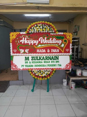 Papan Bunga di Sukomangu Purwantoro
