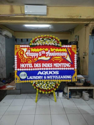 Papan Bunga di Sukomangu Purwantoro