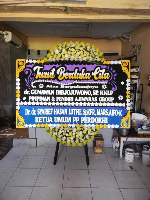 Papan Bunga di Sukomangu Purwantoro